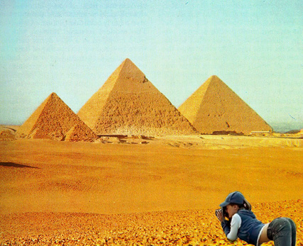 pyramid_girl.jpg
